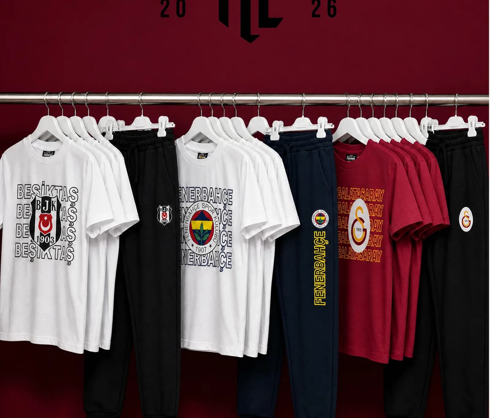 Askıda Beşiktaş, Fenerbahçe ve Galatasaray lisanslı çocuk t-shirt ve eşofman altları
